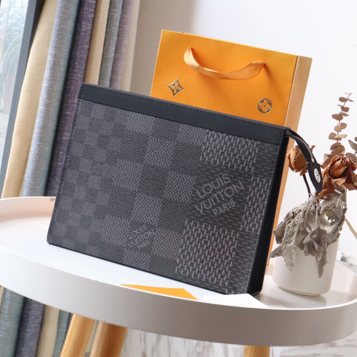LV Clutch Bags